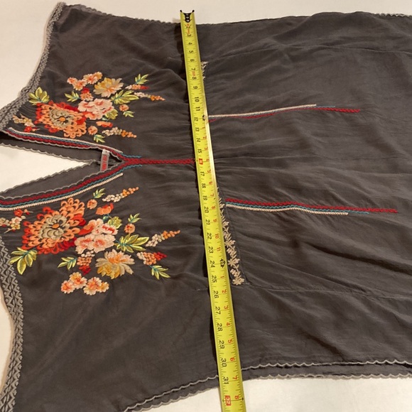 Johnny Was beautiful tunic. Incredible embroidery and details. - Picture 8 of 11